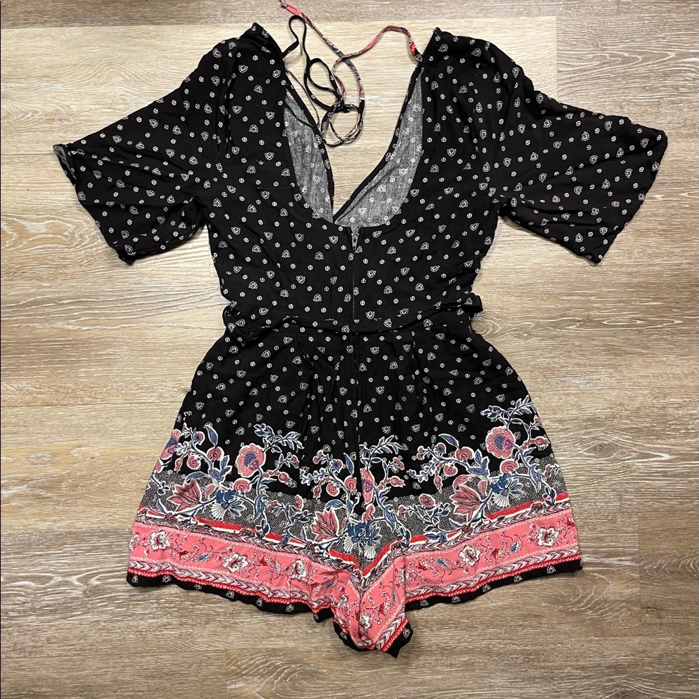 Romper - Picture 5 of 5